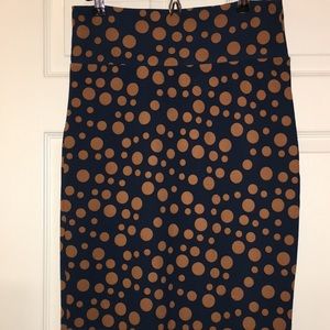 NWOT LuLaRoe Cassie Skirt Size Large (14-16).